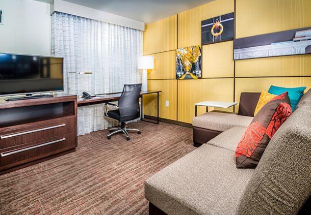Residence Inn by Marriott Columbus Polaris image 11