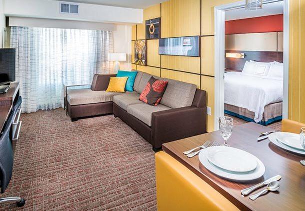 Residence Inn by Marriott Columbus Polaris image 8